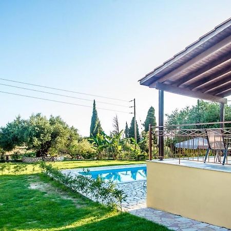 Villa Irida Afrato Kültér fotó