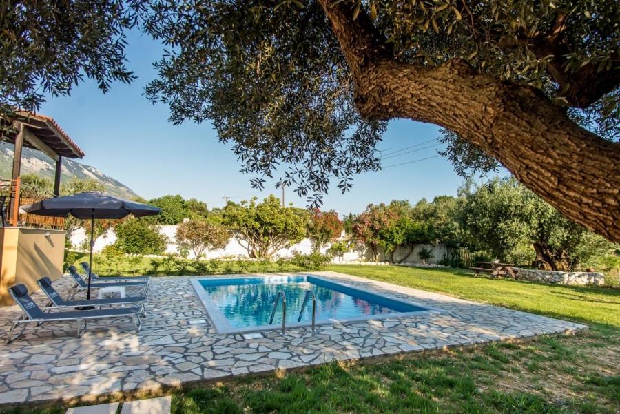Villa Irida Afrato Kültér fotó