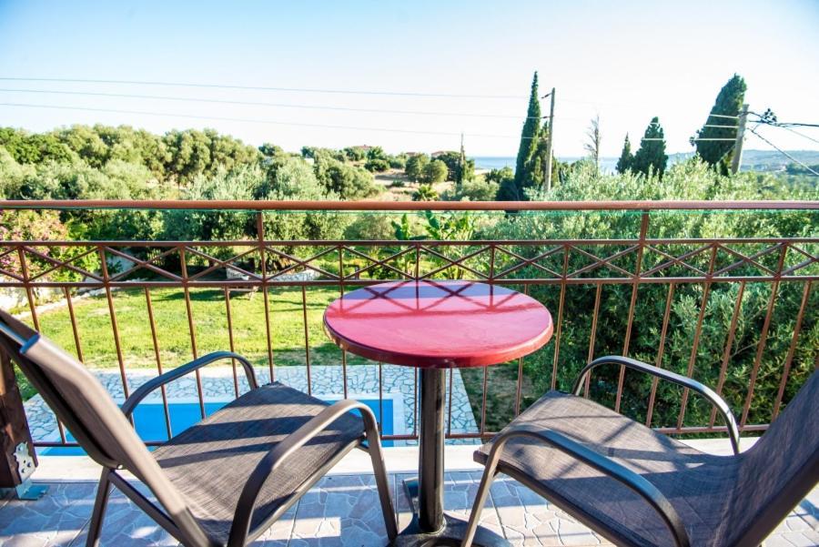 Villa Irida Afrato Kültér fotó